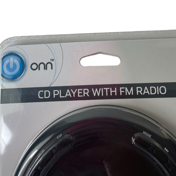NWT Onn Personal Portable CD Player With FM Radio-Black - Picture 2 of 4